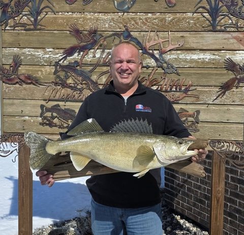 Customer with their finished mount from Jason's Taxidermy